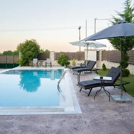 Olympus Echo فيلة