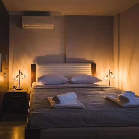 Olympus Echo فيلة سكوتينا