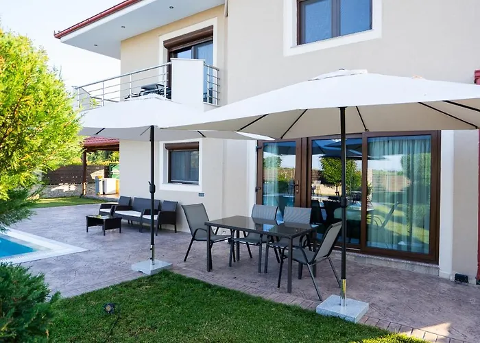 Βίλα Olympus Echo Σκοτίνα