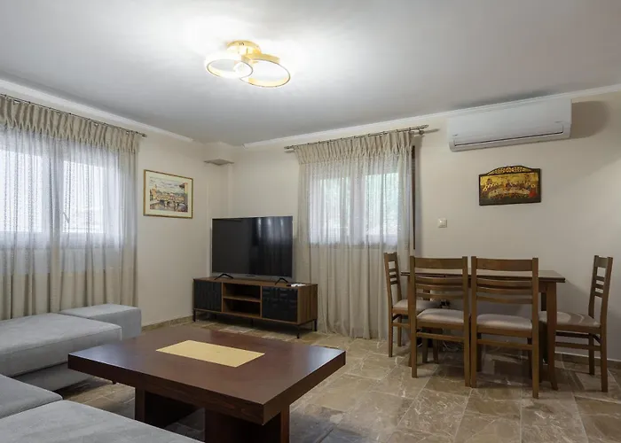 Olympus Echo Βίλα